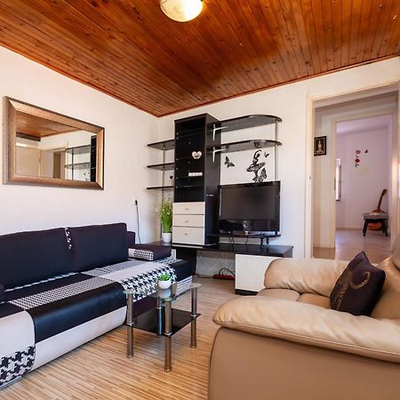 Apartamento Timeless Antique Old Town With Terrace Zadar Exterior foto